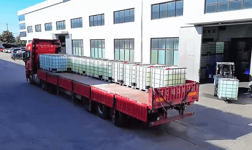 Klient przede wszystkim: dostosowany koncentrat piany załadowany i gotowy do wysyłki do siedziby klienta